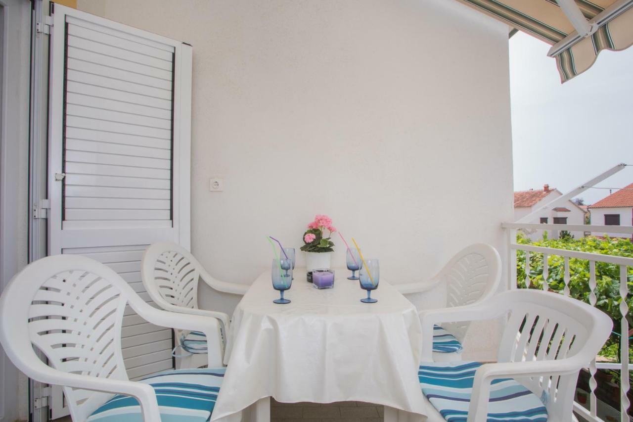 Apartmani Branko Lemac Brodarica  Exterior photo